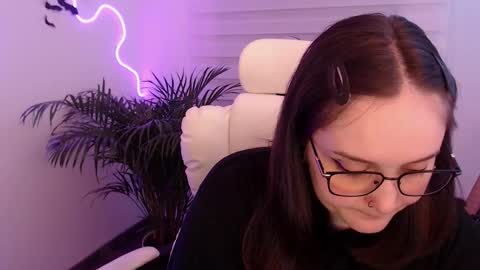 Snapshot of fallenag__ chatting on March 8, 2:37 am OF fallenag 1 online show from March 8, 2:37 am