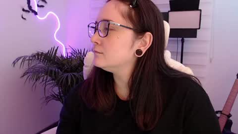 OF fallenag 1 online show from May 7, 2:17 am