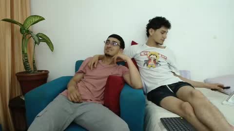 FallGays online show from April 24, 3:31 am
