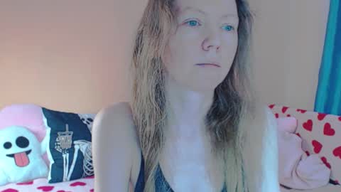 BUNNYGal online show from March 25, 5:02 am