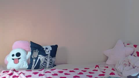 BUNNYGal online show from April 3, 4:43 am