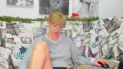 Nancy online show from December 24, 9:28 am