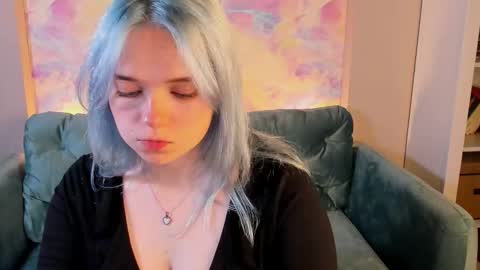 Bella online show from October 1, 2:12 pm