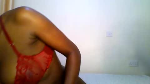 fancyfingers1  online show from June 11, 2:22 am