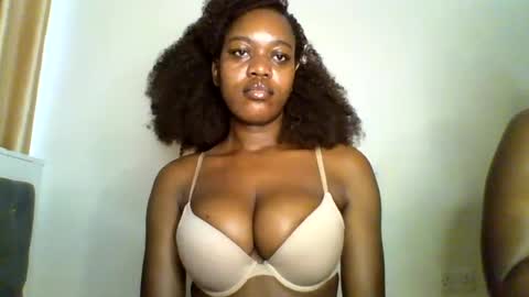 fancyfingers1  online show from July 21, 4:48 am