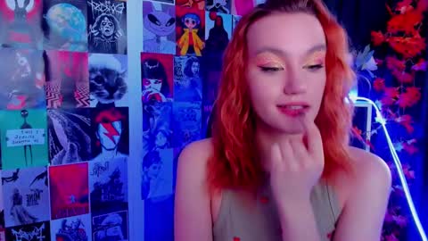 Snapshot of fane_stain chatting on December 5, 8:22 am Merida but you can call me Ida online show from December 5, 8:22 am