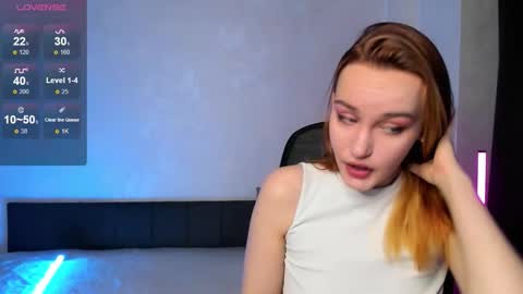 Snapshot of fane_stain chatting on October 22, 2:45 am Merida but you can call me Ida online show from October 22, 2:45 am