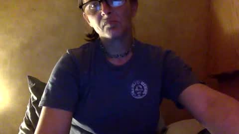 Snapshot of fantabulous197 chatting on April 13, 6:41 am fantabulous197 online show from April 13, 6:41 am