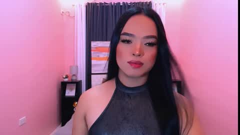 ITYS ME MONA online show from March 18, 1:47 pm