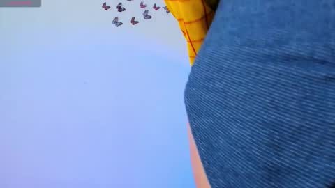 Snapshot of fantastic_asians2 chatting on October 16, 9:05 pm Ale online show from October 16, 9:05 pm