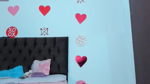 Snapshot of fantastic_asians2 chatting on February 13, 8:49 pm Ale online show from February 13, 8:49 pm