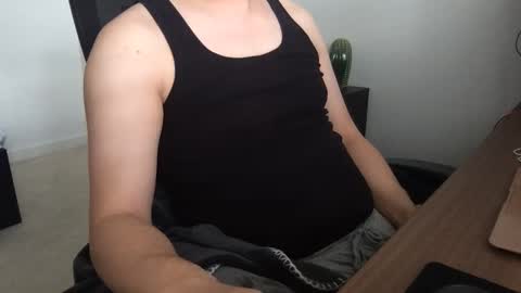 fantasticbake1 online show from October 13, 11:38 pm