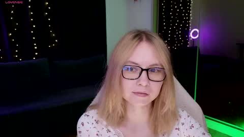 my name is Masha online show from May 20, 3:18 pm