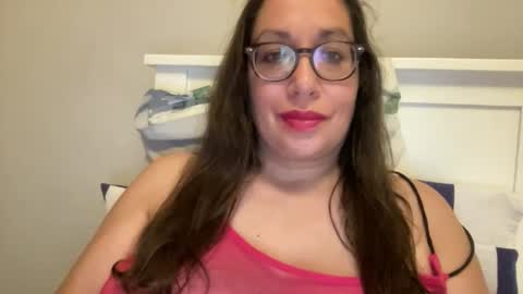 Snapshot of farahday chatting on September 12, 12:22 am Farah online show from September 12, 12:22 am