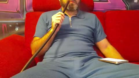 Snapshot of faresxxxaaa chatting on April 1, 11:57 pm Amer online show from April 1, 11:57 pm