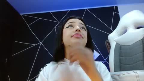 Snapshot of farichell chatting on December 22, 12:50 am fari online show from December 22, 12:50 am