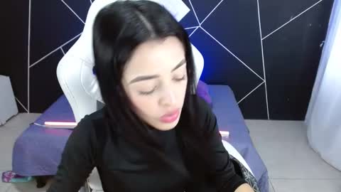 Snapshot of farichell chatting on January 6, 8:39 pm fari online show from January 6, 8:39 pm