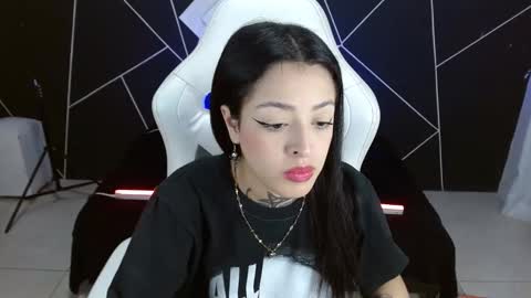 Snapshot of farichell chatting on February 10, 9:36 pm fari online show from February 10, 9:36 pm