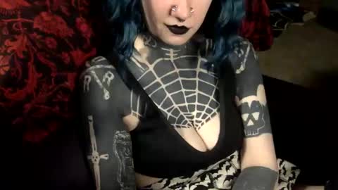 Farrah online show from May 14, 4:36 pm