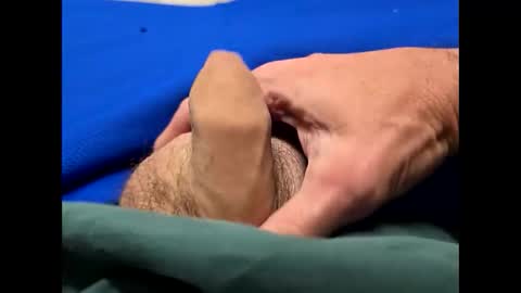 Snapshot of fartinmymouthplz chatting on October 13, 2:55 am fartinmymouthplz online show from October 13, 2:55 am