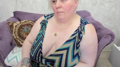 fashiona online show from March 2, 7:54 am