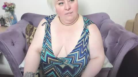 fashiona online show from March 9, 8:57 pm