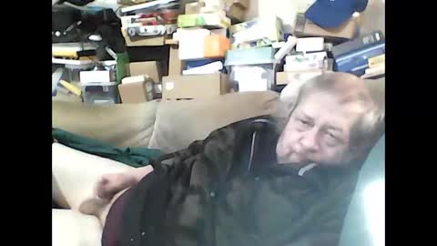 HoneyCumJuice4U online show from November 7, 3:39 am