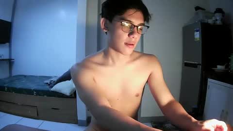 fastfucker_22 online show from May 17, 7:39 am