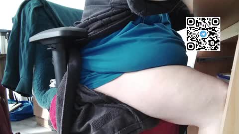 Fat Bernd online show from May 3, 4:35 pm