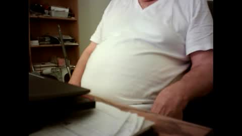 Snapshot of fatbellyitalian chatting on September 19, 11:44 am fatbellyitalian online show from September 19, 11:44 am