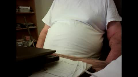 Snapshot of fatbellyitalian chatting on September 27, 11:26 am fatbellyitalian online show from September 27, 11:26 am