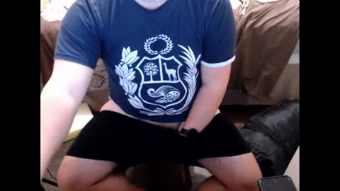 Snapshot of fatboi2slim938983 chatting on January 26, 7:10 am fatboi2slim938983 online show from January 26, 7:10 am