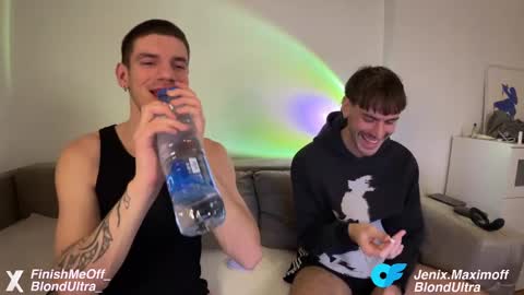 Snapshot of fate_fit_fun chatting on March 4, 10:05 pm Jenix Maximoff   online show from March 4, 10:05 pm