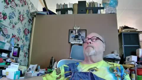 Fred. online show from December 20, 9:28 pm