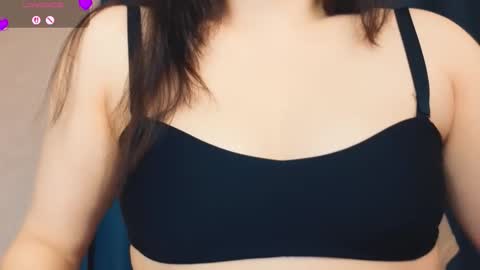 Snapshot of fatinsey chatting on February 24, 7:28 am Tina online show from February 24, 7:28 am