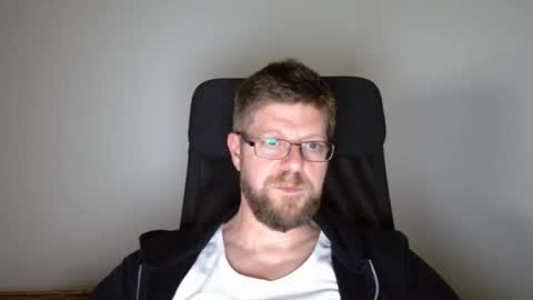 fattenmenow online show from May 28, 9:01 pm