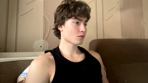 Snapshot of faustfrost chatting on October 5, 10:57 am Faust online show from October 5, 10:57 am