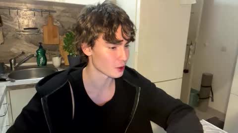 Faust online show from November 25, 11:38 pm