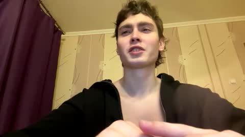 Faust online show from January 7, 5:04 pm