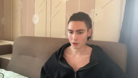 Faust online show from April 7, 2:28 pm