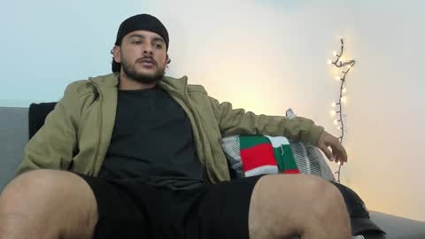 favid95 online show from December 29, 1:34 am