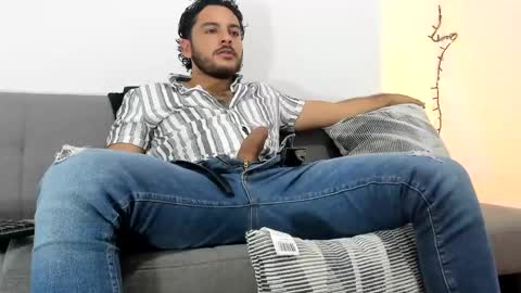 favid95 online show from January 11, 11:13 pm