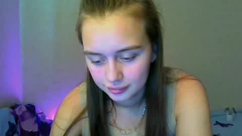 Snapshot of favorite_lovely_geneva chatting on March 8, 10:22 am Jasminefeelings online show from March 8, 10:22 am