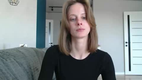 favoriteyour online show from May 6, 5:46 am