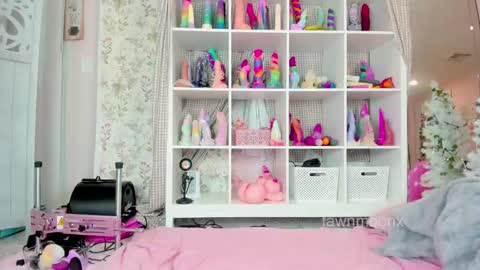 Snapshot of fawnmoonx chatting on December 7, 7:05 am fawnmoonx online show from December 7, 7:05 am