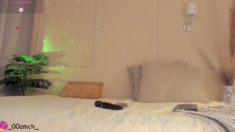 welcome to my world  online show from November 2, 11:51 pm