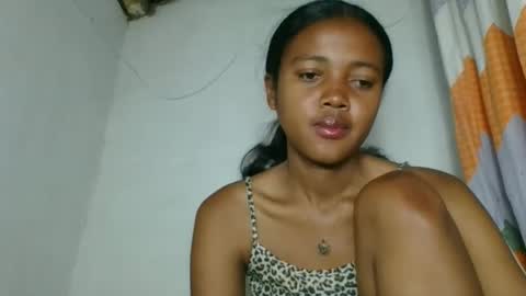 Snapshot of fayence09 chatting on November 3, 12:57 am fayence09 online show from November 3, 12:57 am