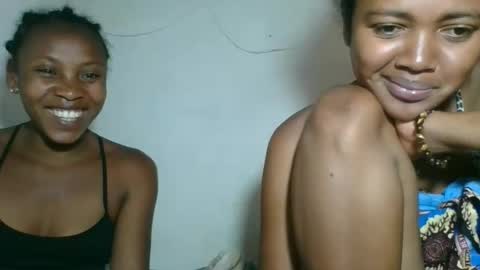 Snapshot of fayence09 chatting on November 24, 11:10 am fayence09 online show from November 24, 11:10 am