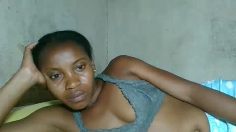 Snapshot of fayence09 chatting on November 28, 10:18 am fayence09 online show from November 28, 10:18 am