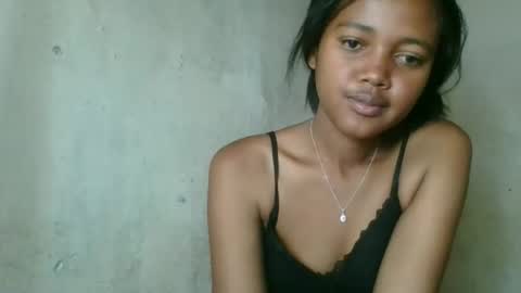 Snapshot of fayence09 chatting on December 16, 1:05 pm fayence09 online show from December 16, 1:05 pm